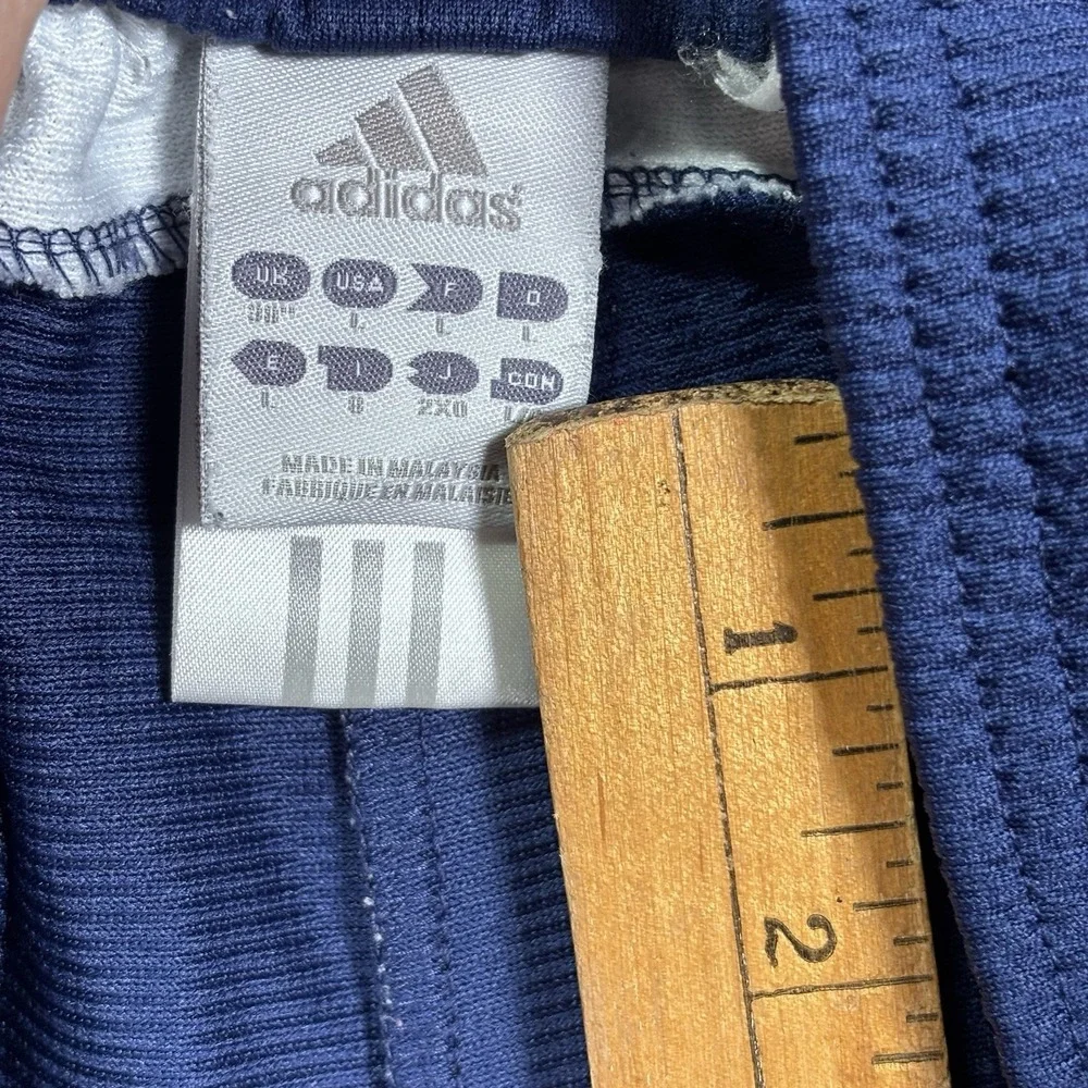 VTG‎ 2004 Adidas Soccer Shorts Navy white Mens L FADED SPOT NO DRAWSTRING READ